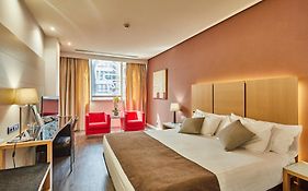 Hotel Silken Puerta